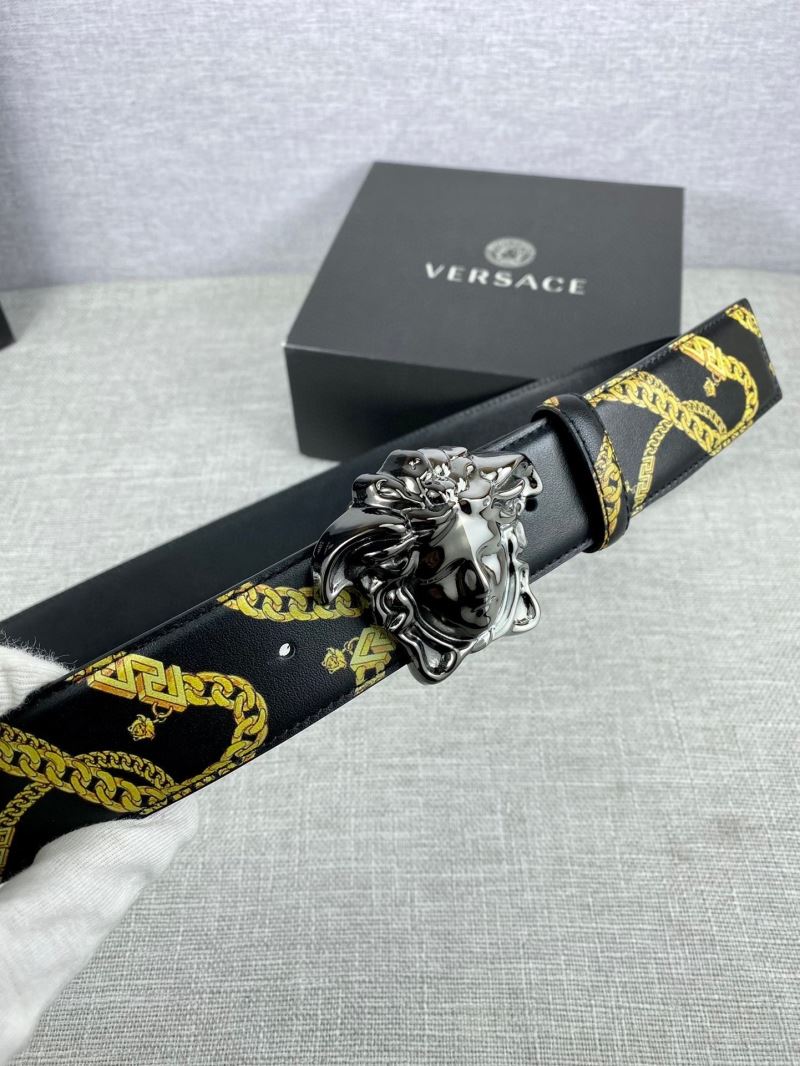 VERSACE